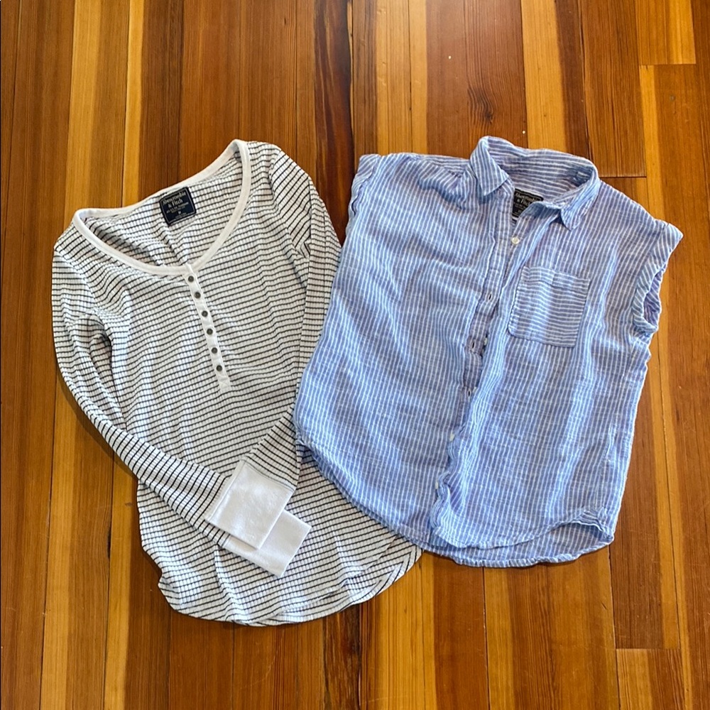 Bundle of Abercrombie & Fitch Tops